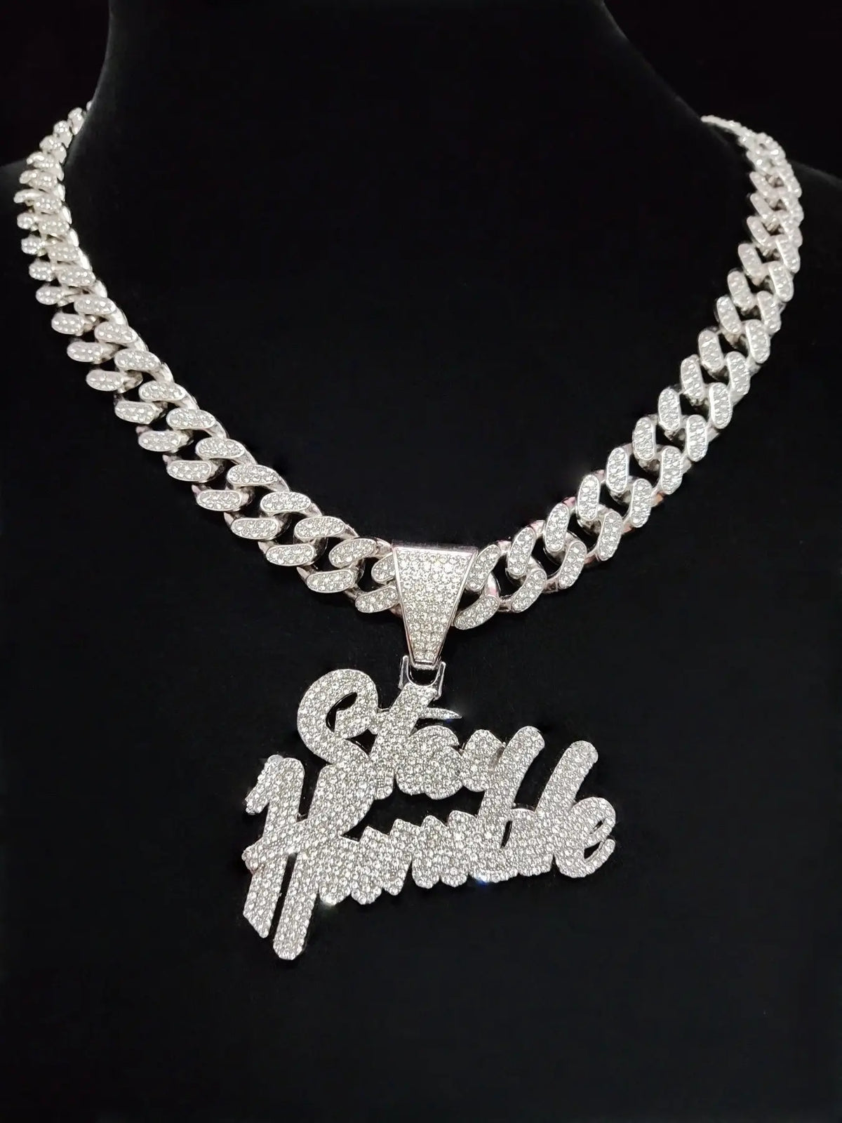Fashion Creative Inspirational Letter Pendant Necklace, Miami Cuban Chain, Cuban Link Chains, Street Style Hip Hop Jewelry for Men Women, All Seasons Wear