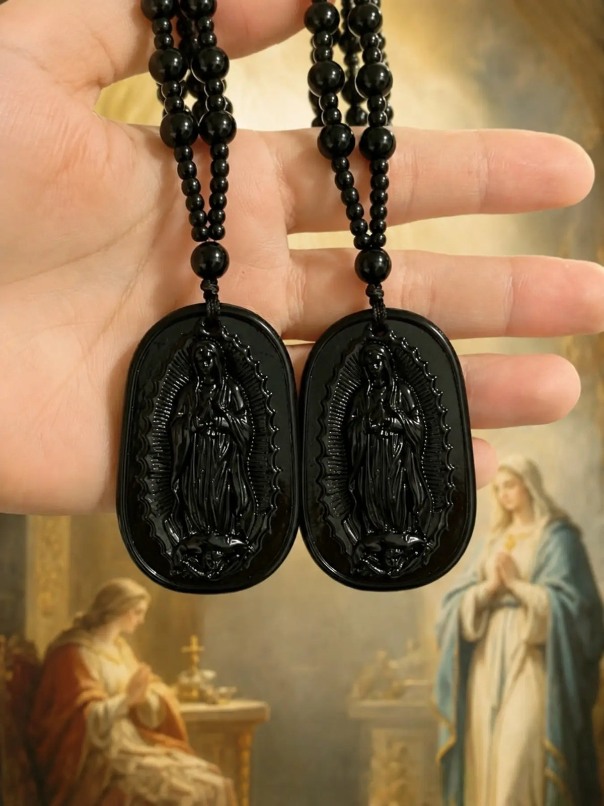 Saint Jude Pendant Necklace, Vintage Guardian Figure Carving Pendant, Gothic Atmosphere Beaded Necklace, Catholic Christian Religious Jewelry，San Judas Tadeo, Collar San Judas, Men's Necklace，Pendants of Jesus and Our Lady of Guadalupe, Catholic