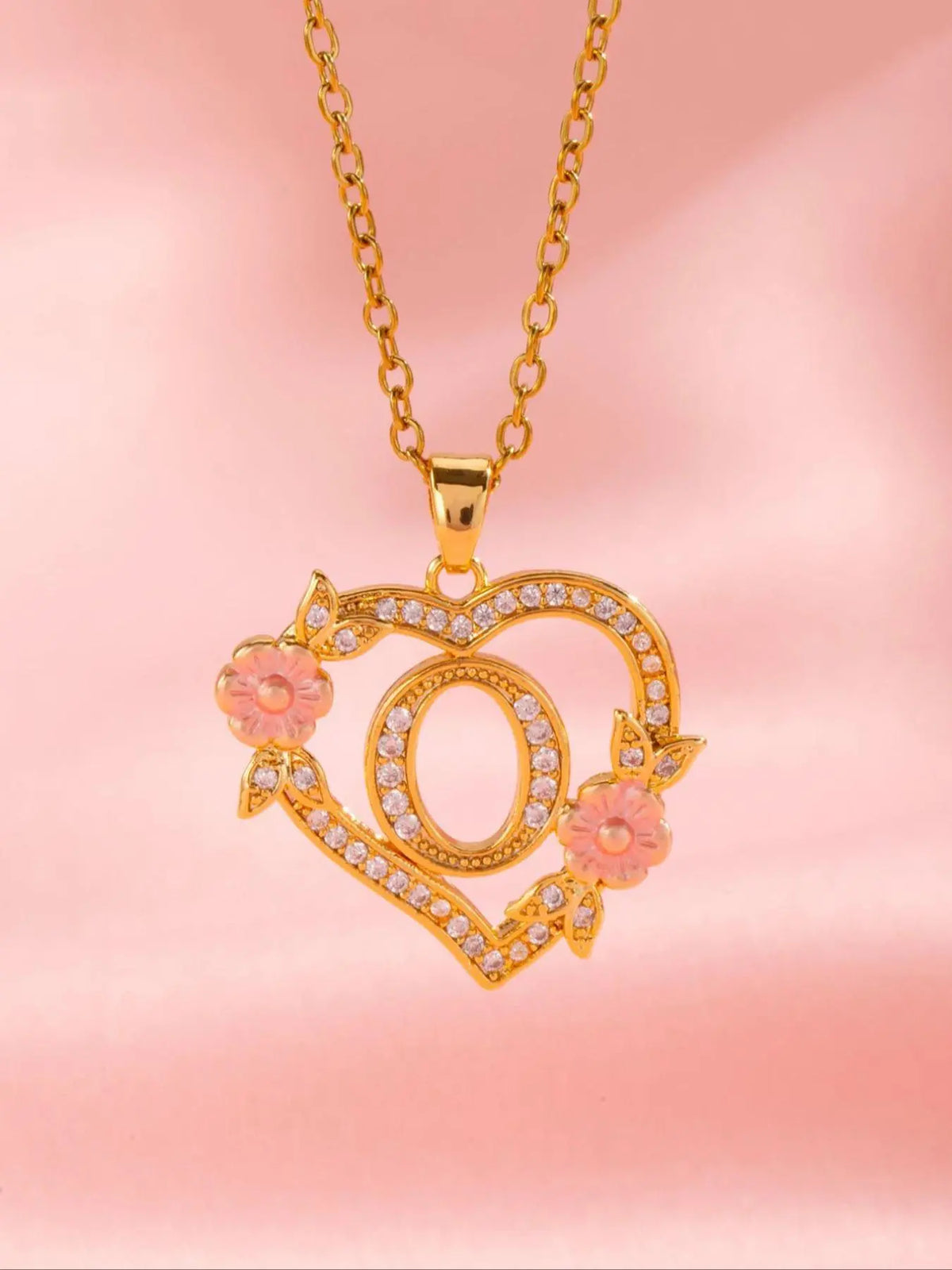 Initials Heart Shaped Pendant Necklace, Alphabet Detail Pendant, Exquisite Jewelry Gift, Rhinestone Decorated Alphabet Necklace, Artificial Zircon Decor Jewelry for Party, Daily Clothing Decor, Heart Design Jewelry, Zirconia Alphabet Pendant