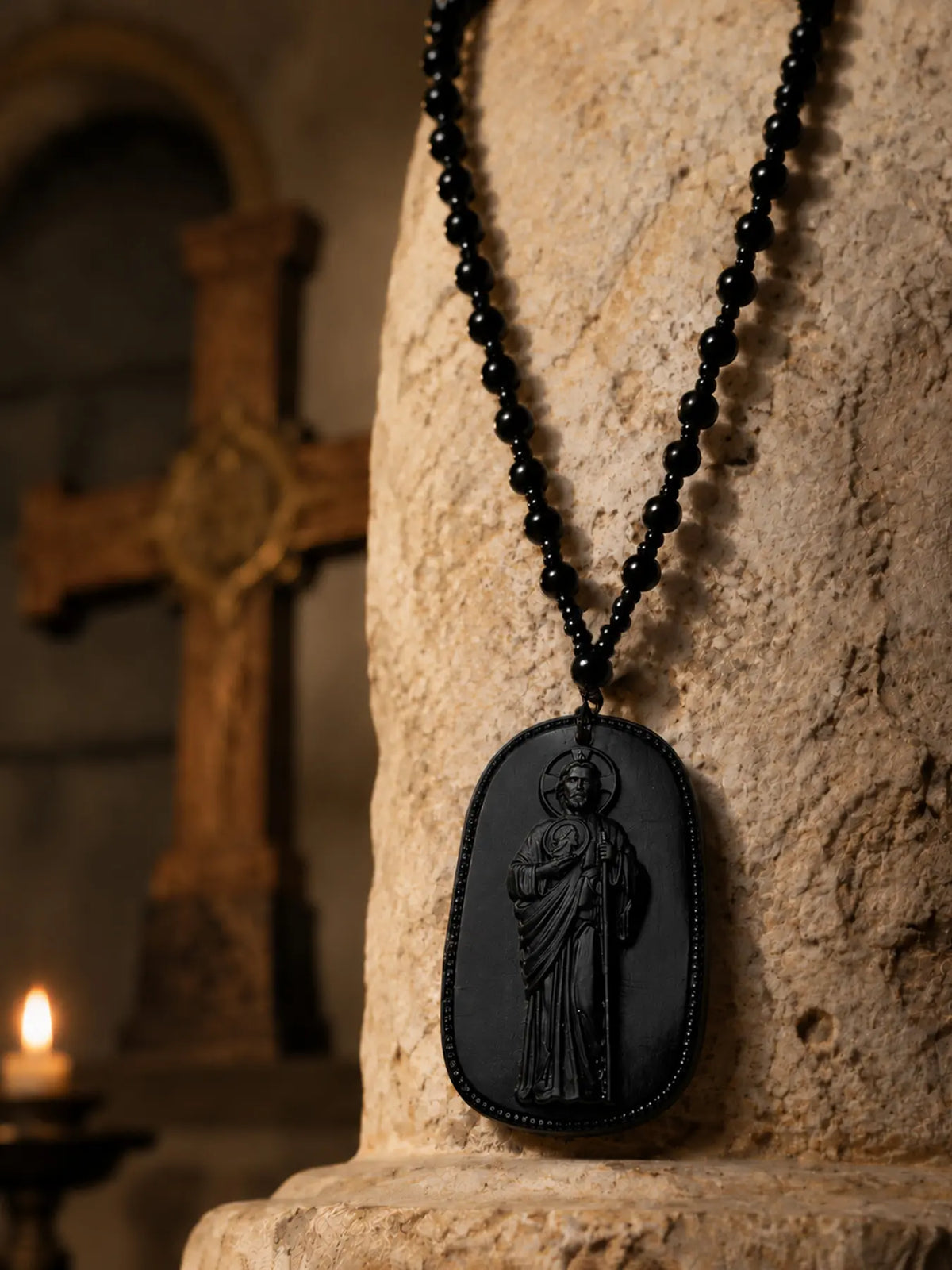 Saint Jude Pendant Necklace, Vintage Guardian Figure Carving Pendant, Gothic Atmosphere Beaded Necklace, Catholic Christian Religious Jewelry，San Judas Tadeo, Collar San Judas, Men's Necklace，Pendants of Jesus and Our Lady of Guadalupe, Catholic