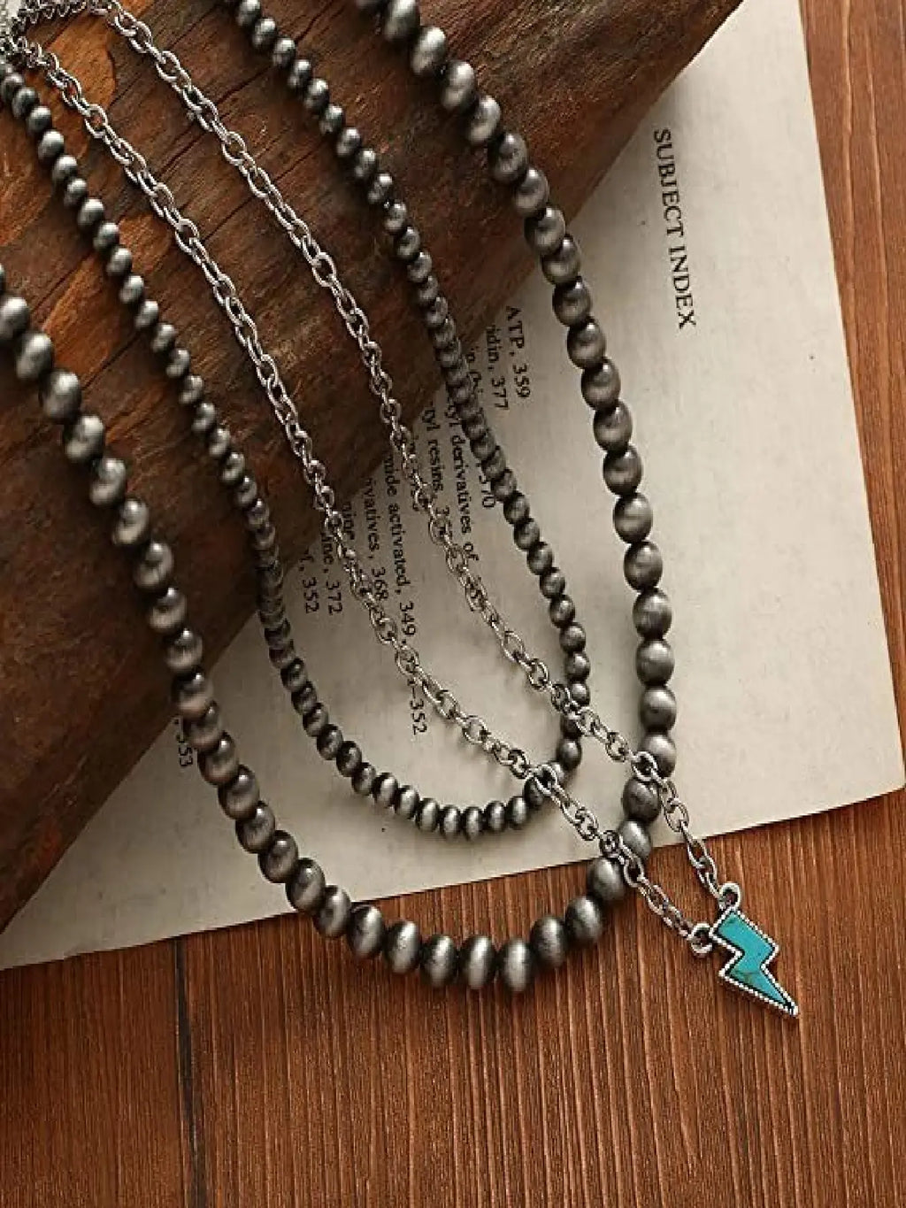 Fashionable Turquoise Lightning Alloy Pendant, Ccb Beaded Layered Stacking Necklace Set for Men and Women, Casual Accessory for Commute and Vacation, Costume Jewelry Necklace