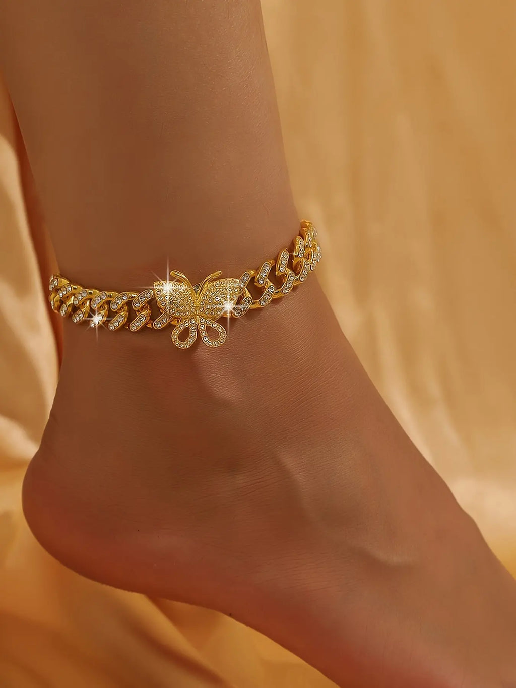 Trendy Individual Hip Hop Cuban Chain Sparkling Full Diamond Butterfly Anklet, Dainty Layered Anklet, Fashionable Jewelry Accessory for Stylish Look, Trendy Jewellery Accessories