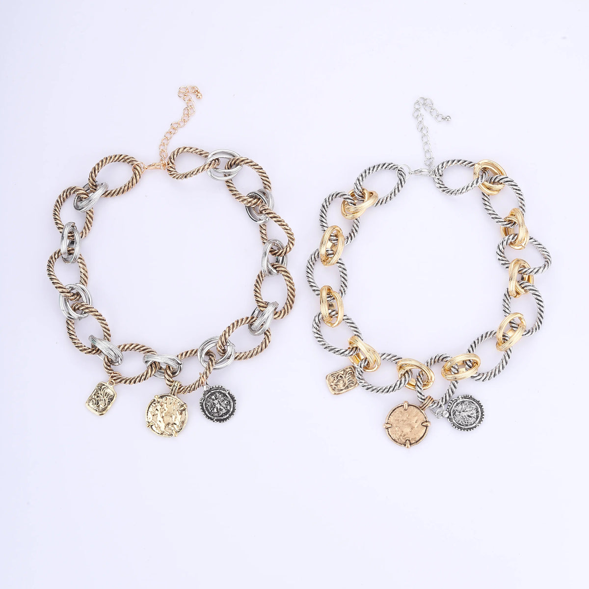 Unisex Vintage Alloy Coin Pendant Necklace - Casual Fashionable Jewelry Accessories, Choose Gold/Silver Clips, Matelasse Chain, Personalized Costume Jewelry, Ideal for Daily Wear & Summer Events, Vintage Metal Look Fit