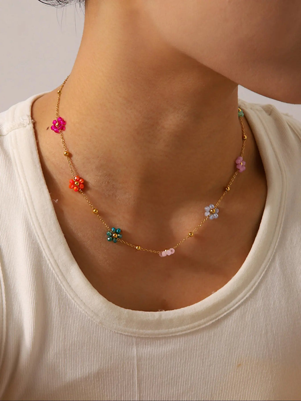 Women's Stainless Steel Non Tarnish No Tarnishing Gemstone Necklace with Colorful Natural Stone Beads, Casual Daily Wear Jewelry Gift, Random Colors and Styles
