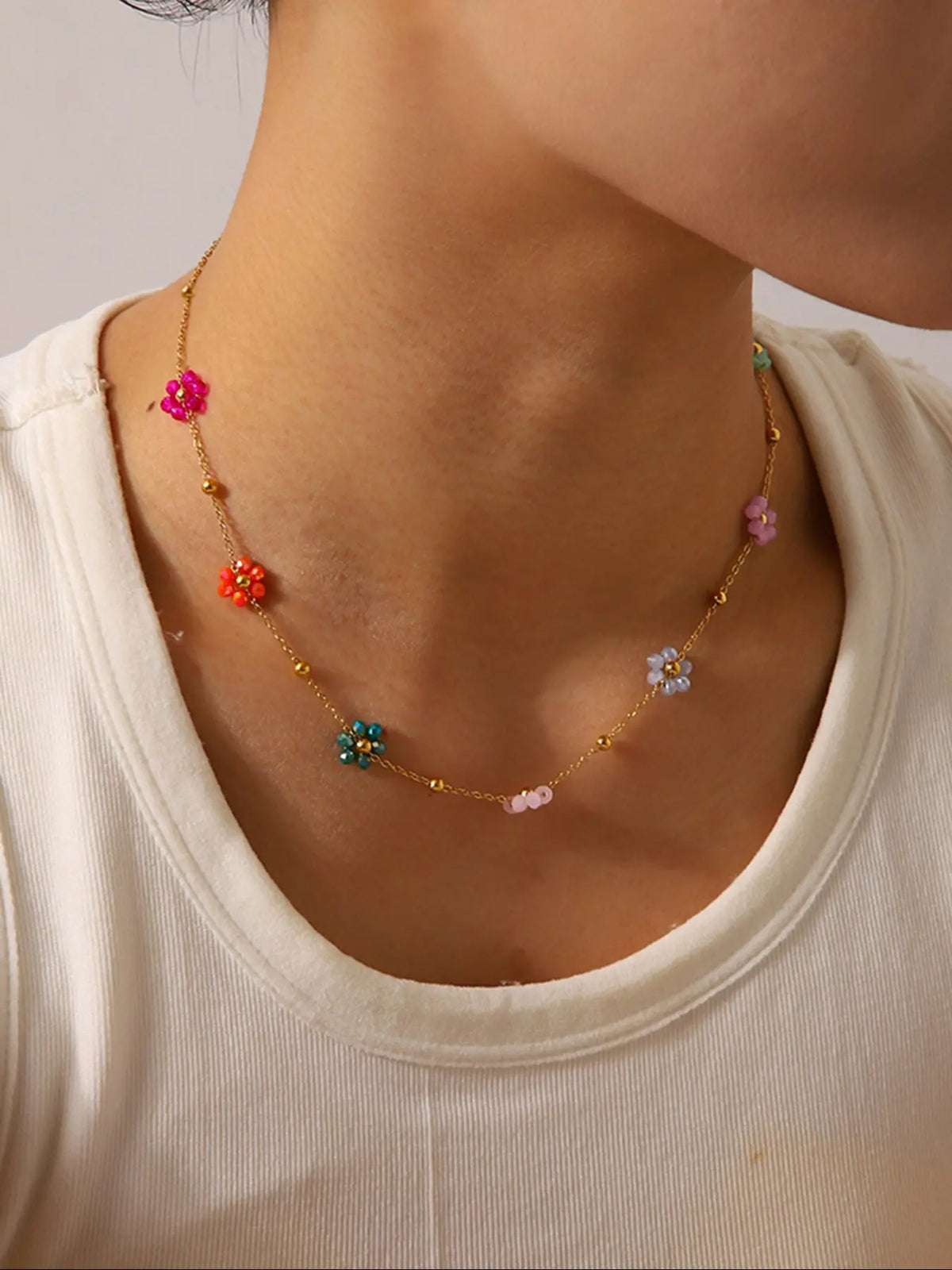 Women's Stainless Steel Non Tarnish No Tarnishing Gemstone Necklace with Colorful Natural Stone Beads, Casual Daily Wear Jewelry Gift, Random Colors and Styles