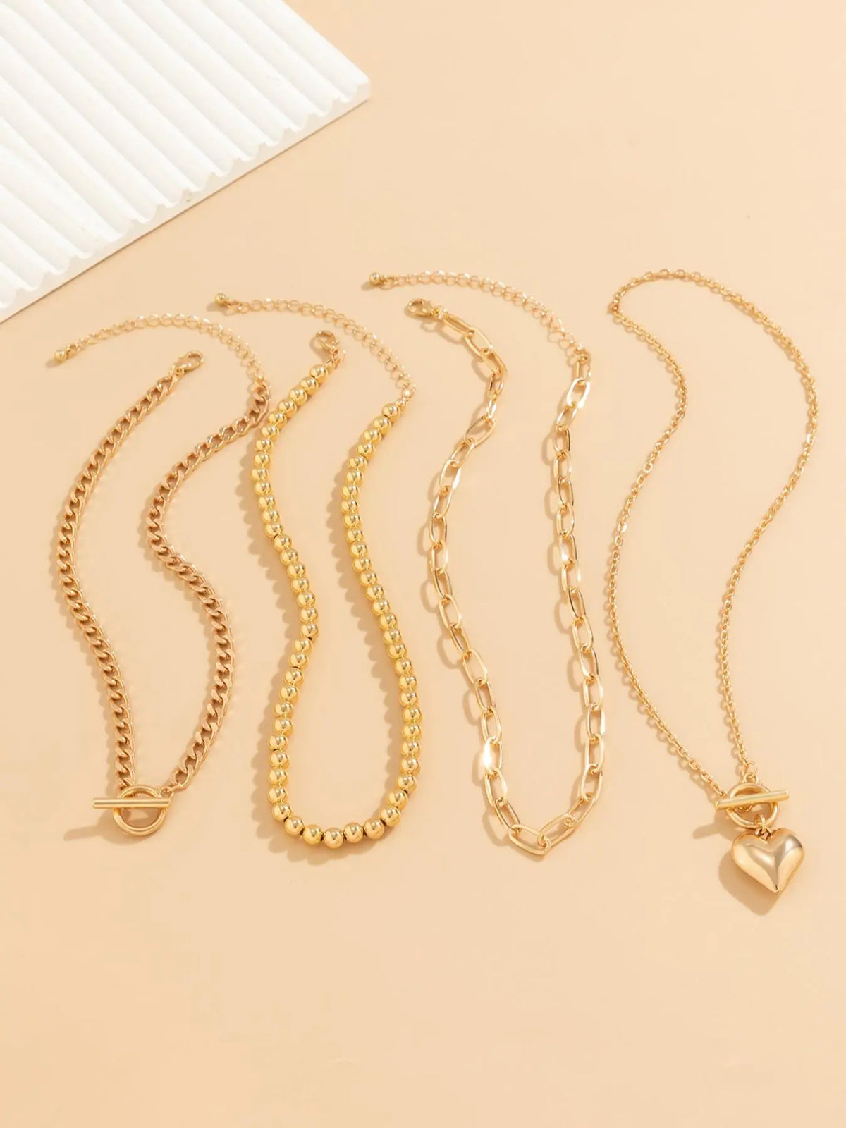 Women's Punk Style Love Heart Necklace & Beaded Necklace, Stackable Clavicle Chain, Multilayer Necklace, Layered necklaces, Stacking Necklace, 4pcs/set Ot Buckle Design Matching Necklaces, Chic All-match As Gift for Girlfriend, Exquisite Jewelry Gift