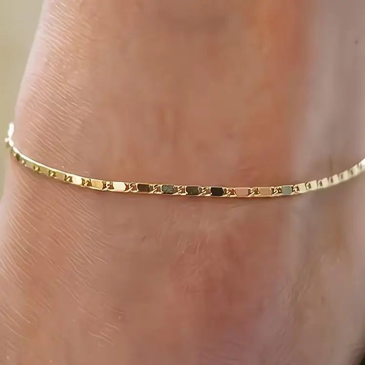 Women's Gold Metal Coating Herringbone Pattern Anklets for Women - Lightweight Thin Chain, Adjustable Casual Chain Accessory Anklets, Elegant Female Costume Jewelry for Beach, Summer Foot Accessory