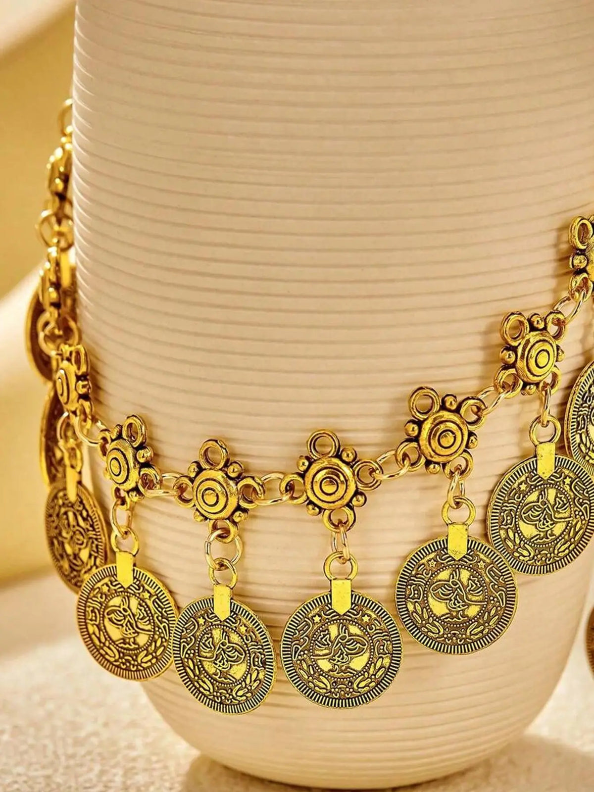 Vintage Round Charm Adjustable Anklet, Fashionable Accessories, Fashionable Jewelry for Beach, Party and Vacation, All-match Jewelry as a Birthday Gift