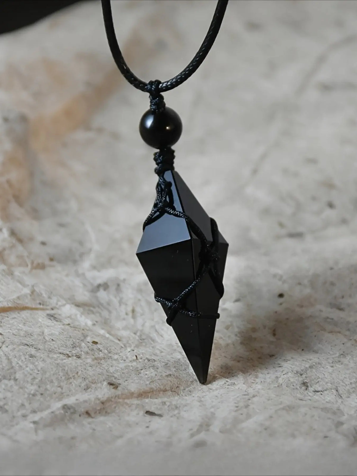 Bohemian Natural Obsidian Pendant Necklace, Unisex Adjustable Handmade Boho Style Jewelry, Casual Versatile Gift for Valentine's Day and Mother's Day, Trendy Jewellery Accessories