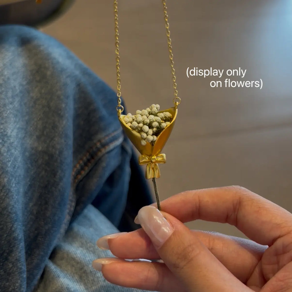 DIY Bouquet Necklace Create your own custom floral accessory by inserting dried or fresh stems. Holiday gifts for friends and family