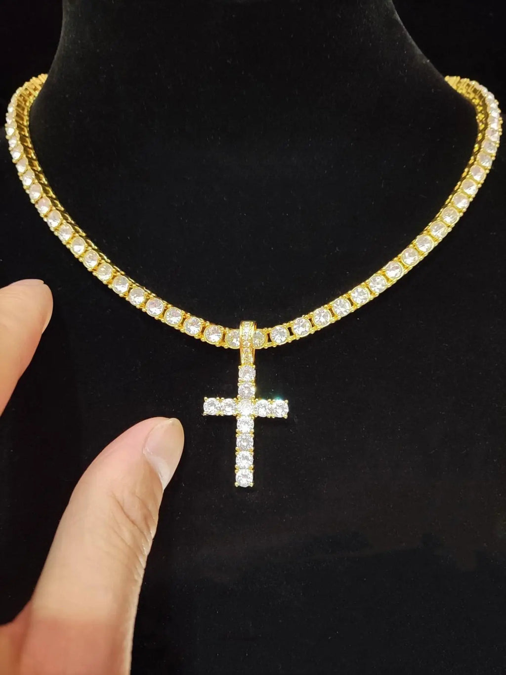 Unisex Easter Rhinestone Cross Pendant Necklace, Hip Hop Necklace, Fashion Elegant All-match Stainless Steel Jewelry Accessories