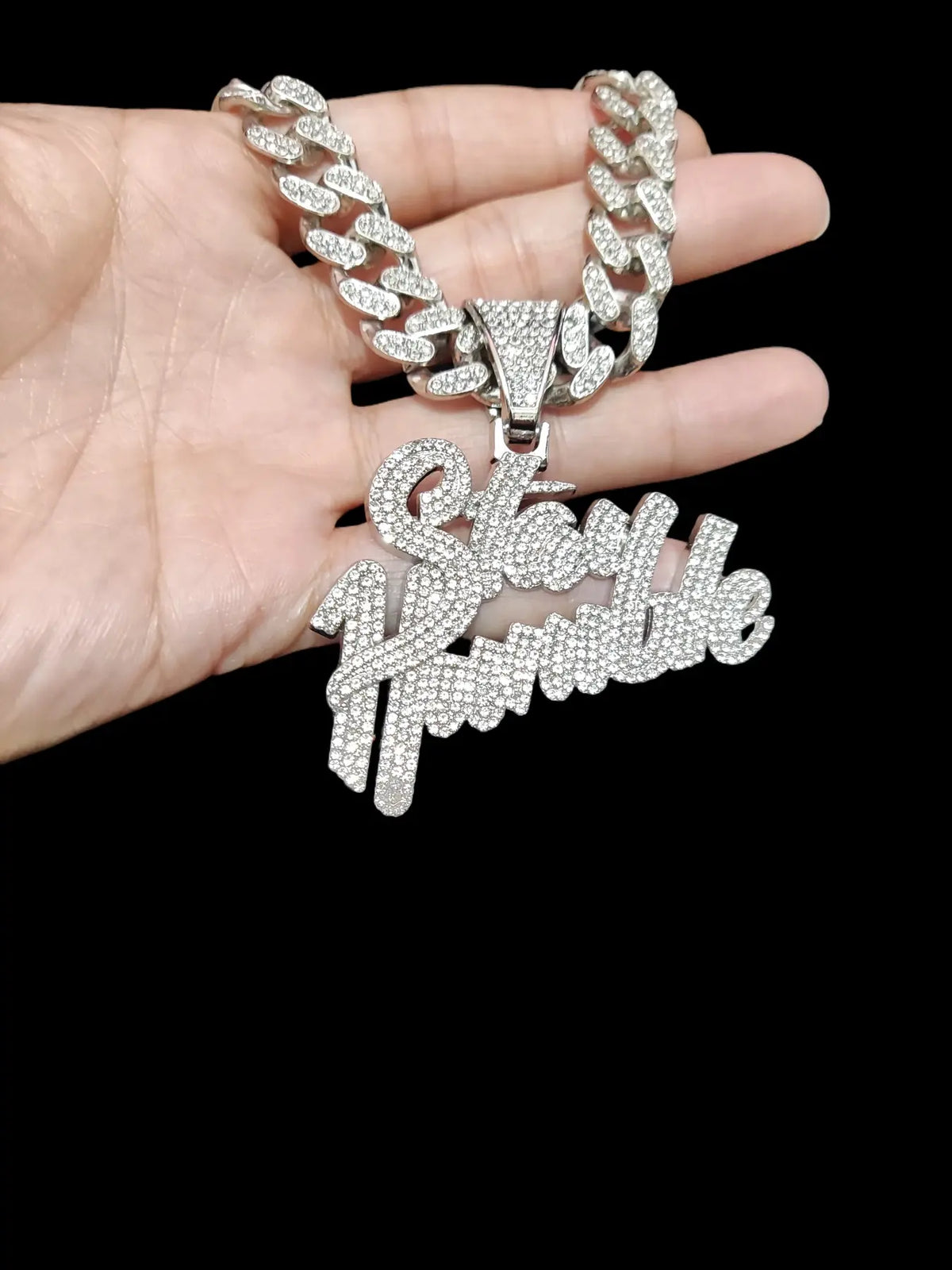Fashion Creative Inspirational Letter Pendant Necklace, Miami Cuban Chain, Cuban Link Chains, Street Style Hip Hop Jewelry for Men Women, All Seasons Wear