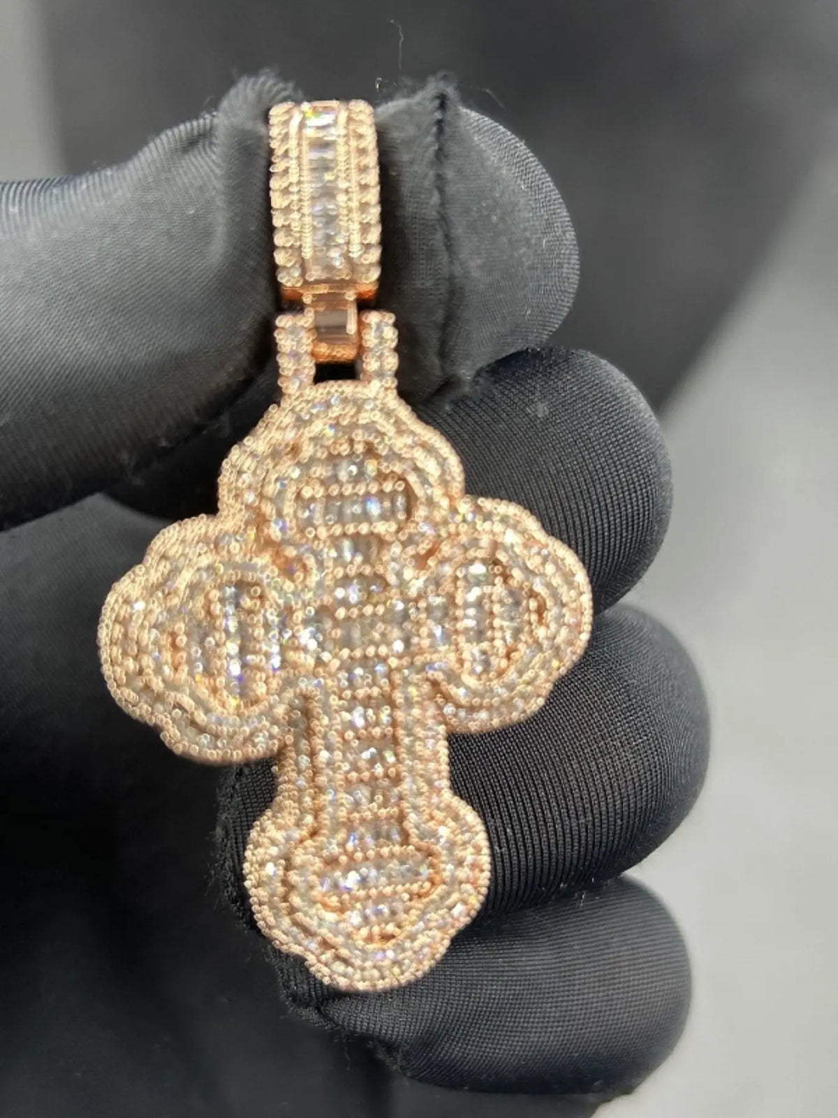 Four-Leaf Clover Cross Pendant Necklace for Men and Women, Trendy Rhinestone Embellishment Brass Zircon Charm, Hip Hop Style Jewelry, Cross Design Necklace, Cross Necklaces