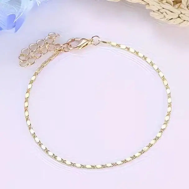 Women's Gold Metal Coating Herringbone Pattern Anklets for Women - Lightweight Thin Chain, Adjustable Casual Chain Accessory Anklets, Elegant Female Costume Jewelry for Beach, Summer Foot Accessory
