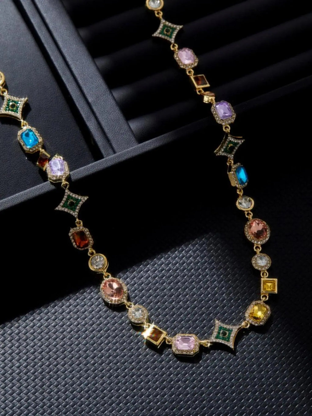 Hip-Hop Colorful Geometric Rhinestone Necklace, Fashion Unisex Street Style Jewelry for Music Festivals & Parties, High End, Fashion Jewelry Accessories, Stylish Fashion Accessory