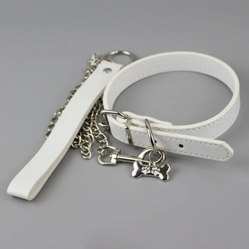 Gothic Punk PU Leather Choker with Bone Pendant, Durable Fashion Accessory, Includes Chain, Variable Length Adjustable Collar, Adult Unisex, Cosplay Party Gift, Accessories Adults, Women's Girlfriend Gift (Sports & Outdoor Protective Gear)