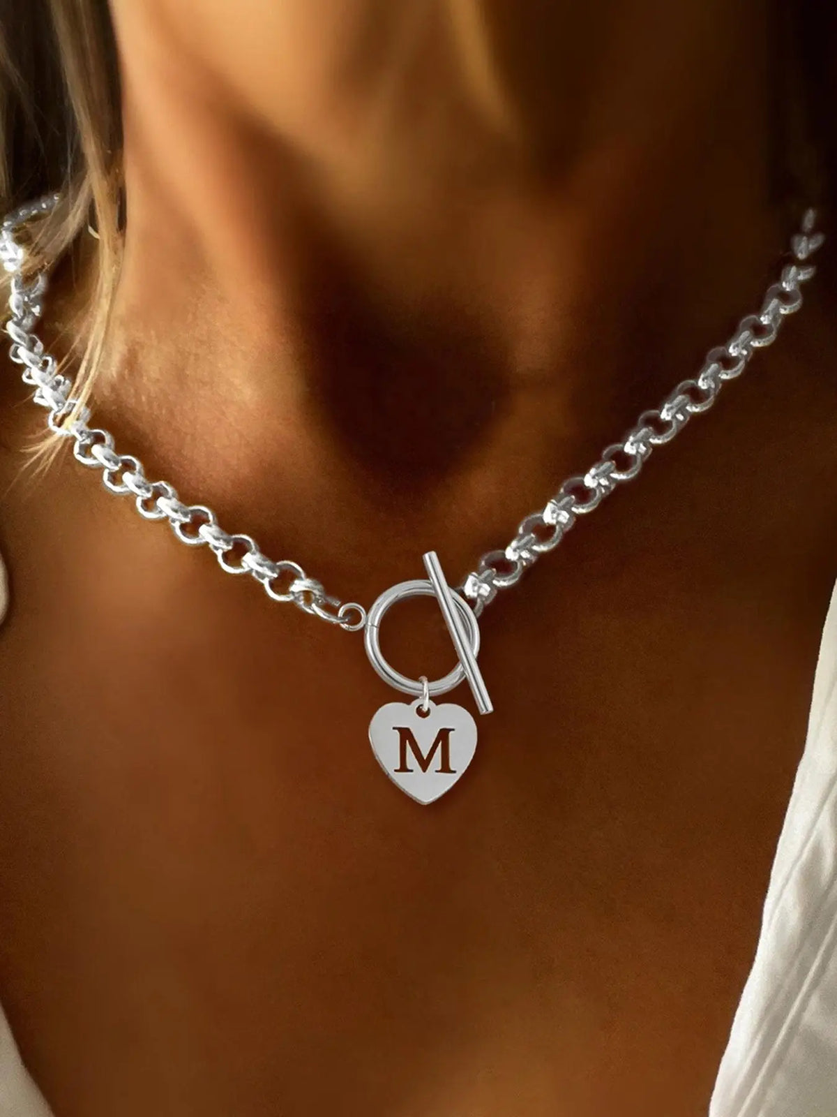New Classic Simple Fashion Women's Initial Necklace, All Seasons Jewelry, Letter Pattern Design
