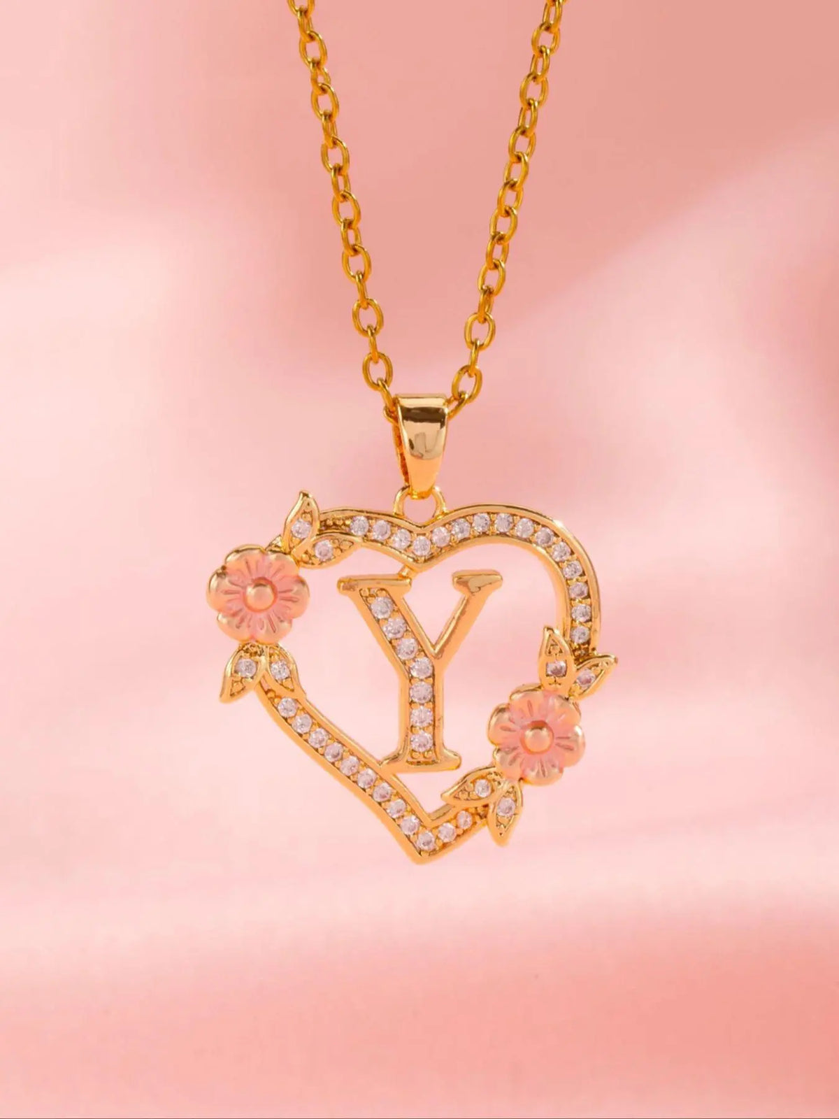 Initials Heart Shaped Pendant Necklace, Alphabet Detail Pendant, Exquisite Jewelry Gift, Rhinestone Decorated Alphabet Necklace, Artificial Zircon Decor Jewelry for Party, Daily Clothing Decor, Heart Design Jewelry, Zirconia Alphabet Pendant