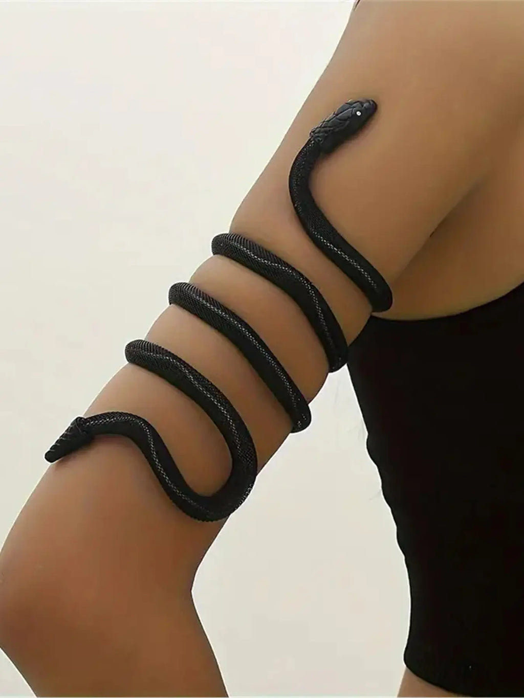 Bendable Snake Wrap Bracelet for Women Men, Flexible Gold Black Serpent Multi-Purpose Jewelry, Wrist Cuff Armband Necklace Leg Chain Ankle Bracelet, Freely Shapeable Simulated Snake Body Jewelry, Gothic Medusa Halloween Cosplay Costume Accessory