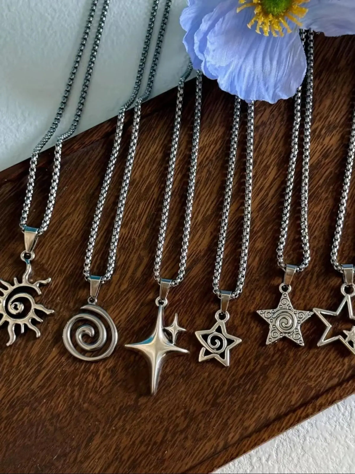 Vintage Gothic Stainless Steel Necklace Set, Assorted Necklaces, 5 Piece Punk Style Pendant Accessories, Unisex Fashion Jewelry for All Occasions