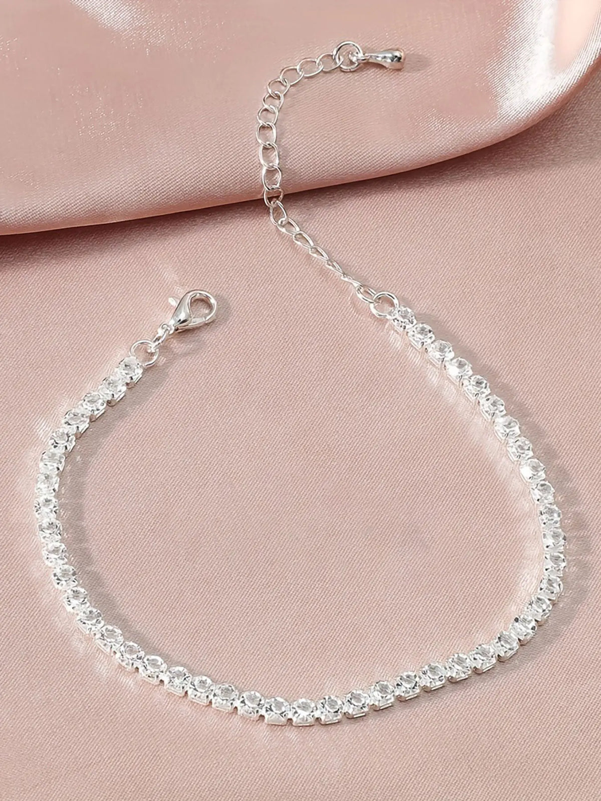 Tennis Anklet Bracelet for Women, Waterproof Layered Rhinestone Ankle Chain, Fashion Jewelry Gift, Anti-Oxidation, Dainty Layered Anklet, Trendy Jewelry, Wearable Jewelry