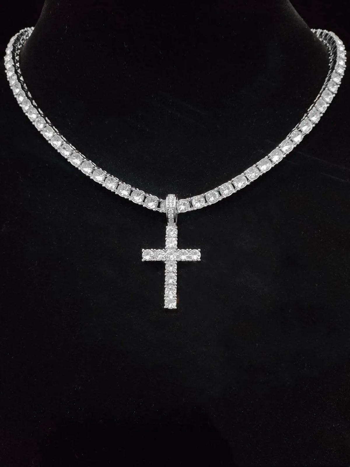 Unisex Easter Rhinestone Cross Pendant Necklace, Hip Hop Necklace, Fashion Elegant All-match Stainless Steel Jewelry Accessories