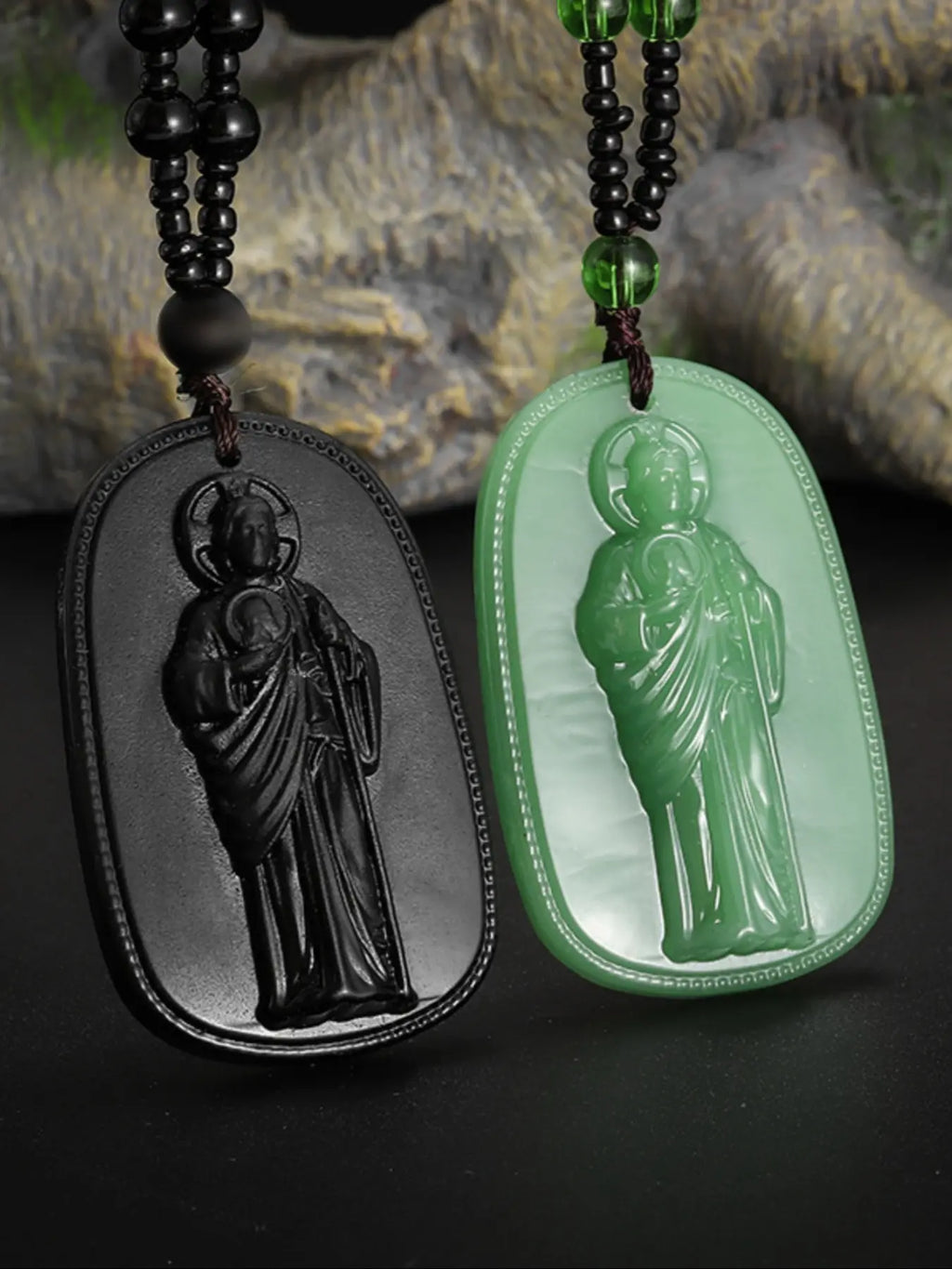 Saint Jude Pendant Necklace, Vintage Guardian Figure Carving Pendant, Gothic Atmosphere Beaded Necklace, Catholic Christian Religious Jewelry，San Judas Tadeo, Collar San Judas, Men's Necklace，Pendants of Jesus and Our Lady of Guadalupe, Catholic