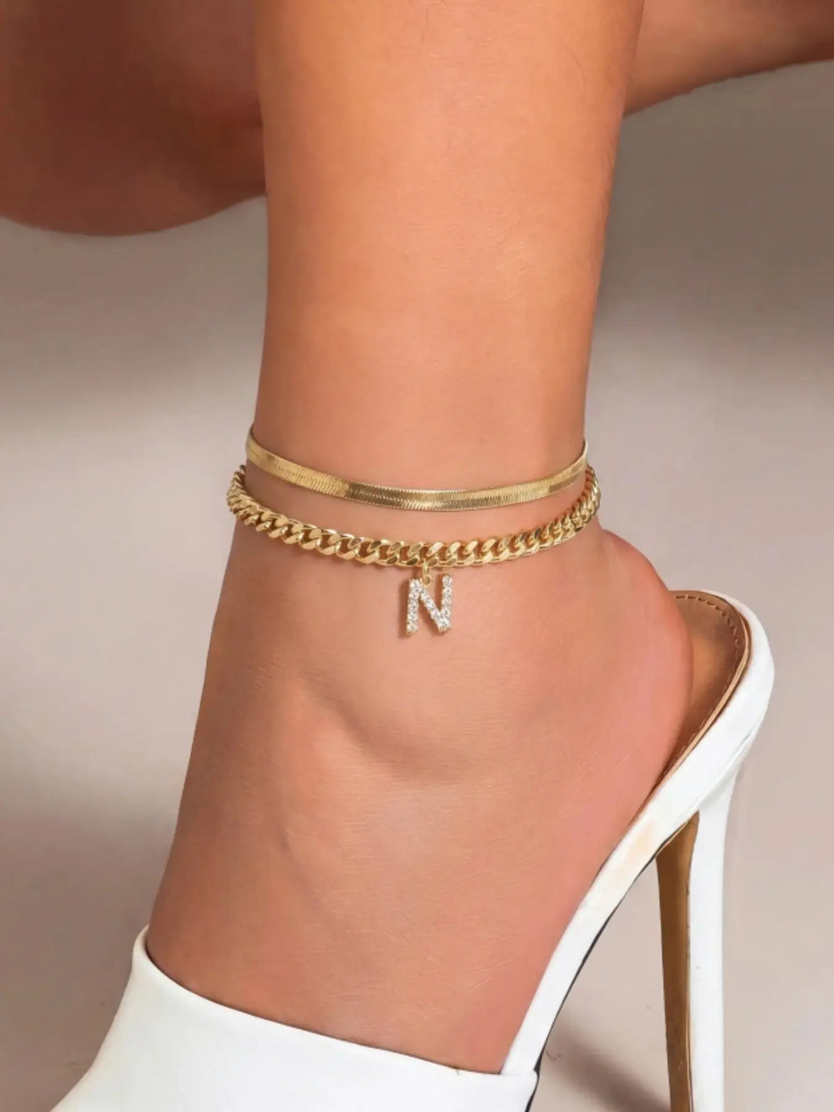 Layered Initial Anklet for Women, A-Z Letter Pendant Dainty Chain, Adjustable Personalized Summer Beach Foot Jewelry Gift for Her