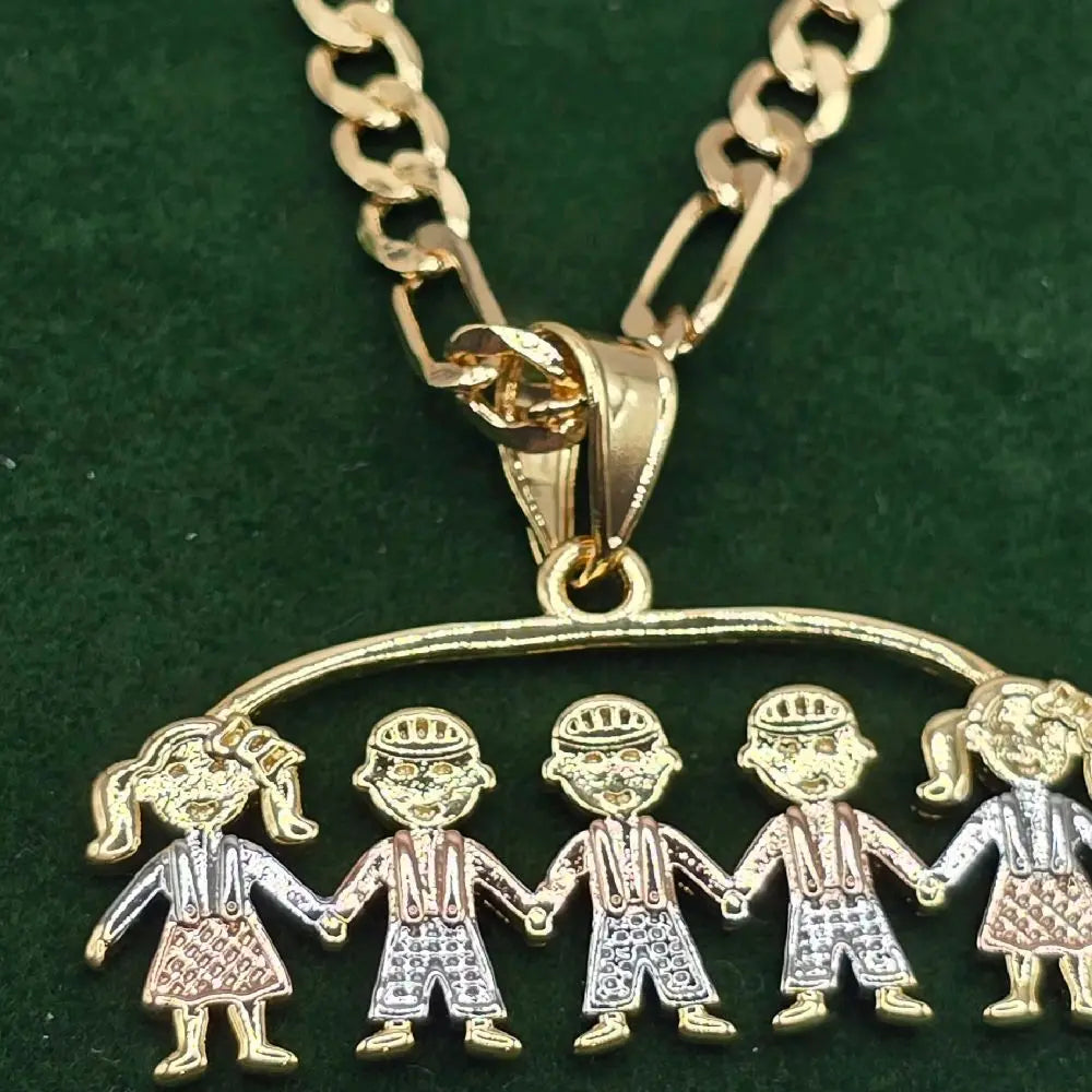 Female Mom's Pendant Necklace with 22" GP Chain, Children & Grandchildren Boy & Girl Charms, Valentine Gifts for Mom, Chain Jewelry