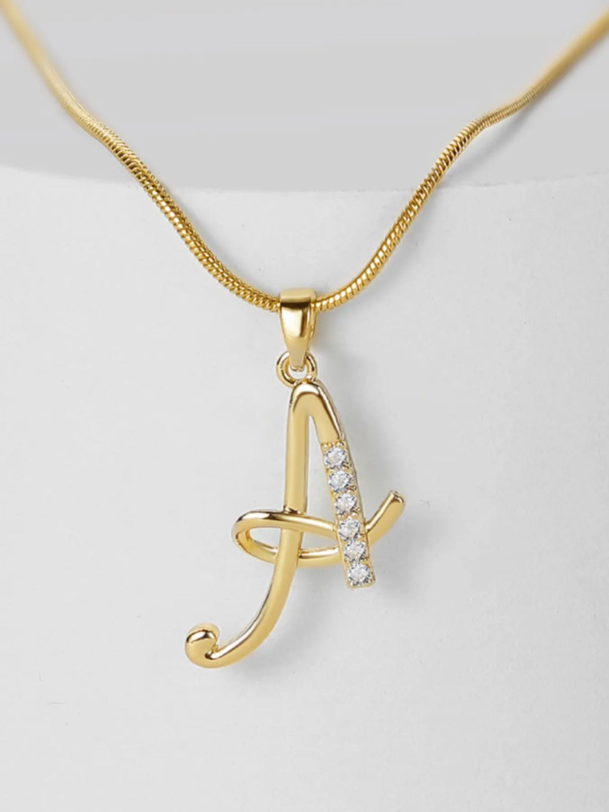 Elegant Simple 26 Letter Copper Zircon Pendant Necklace for Women, Alphabet Letter Necklace, Stylish Jewelry Accessory, Perfect Gift Idea, Necklace Initial, Birthday Gift Jewelry
